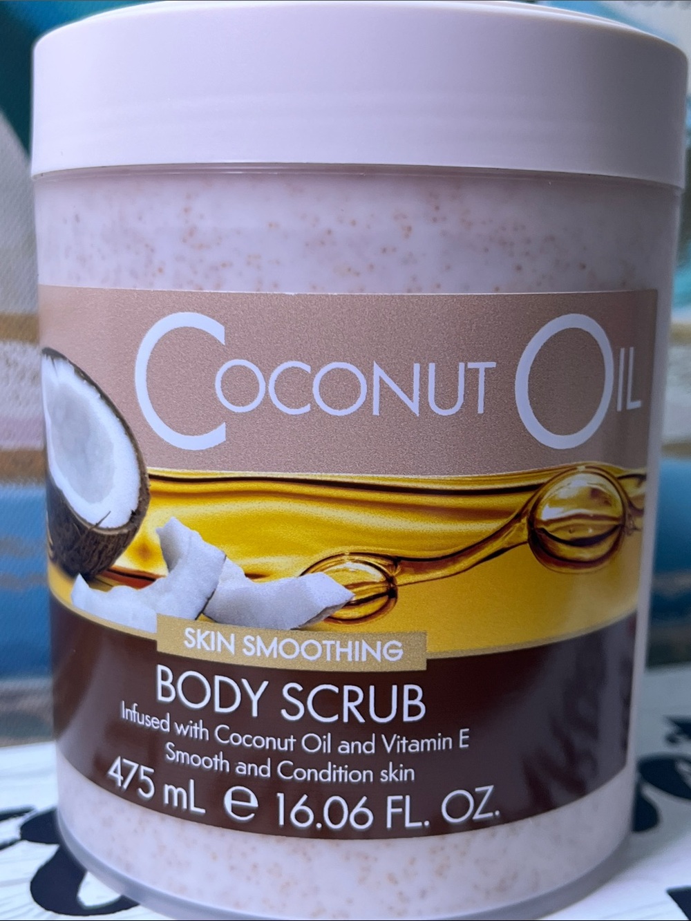 Coconut Oil Skin Smoothing Body Scrub - 475 mL (Pink)